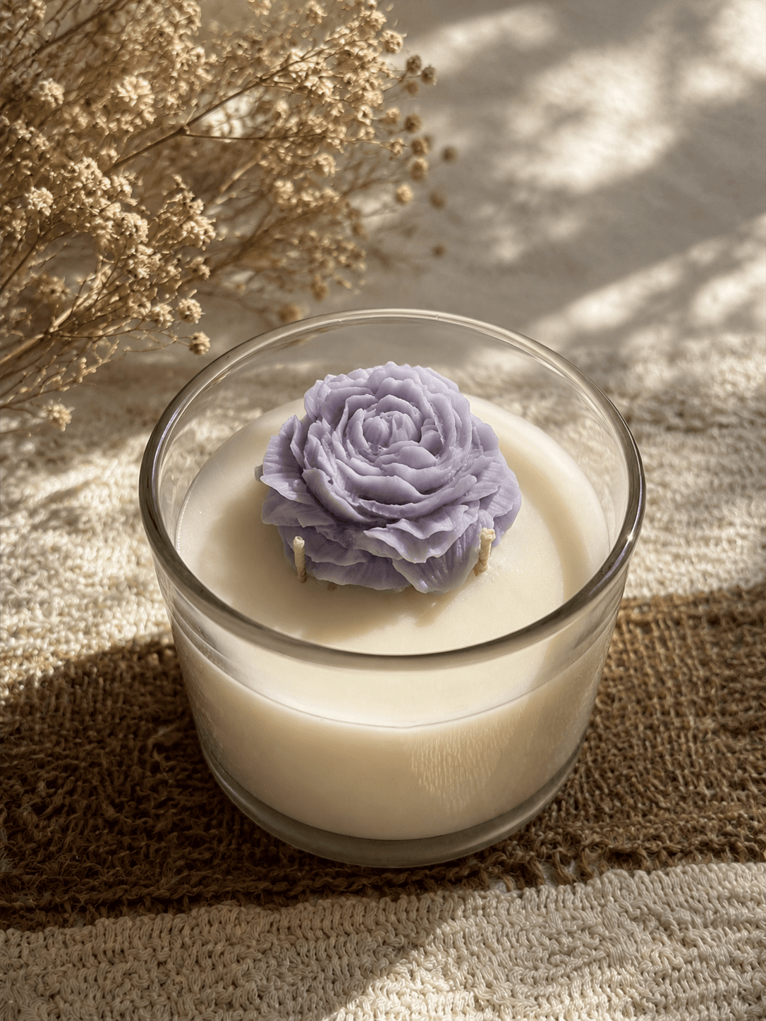 Sculpted rose, Sandalwood & Patchouli